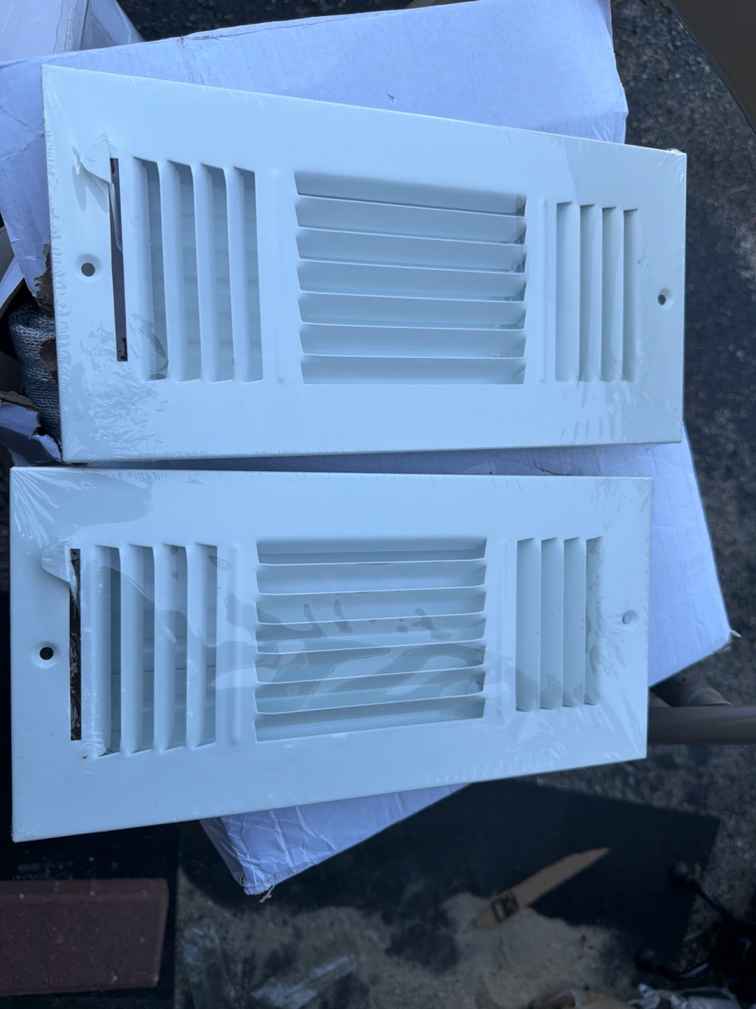White Metal HVAC Floor Vents (2-Pack)