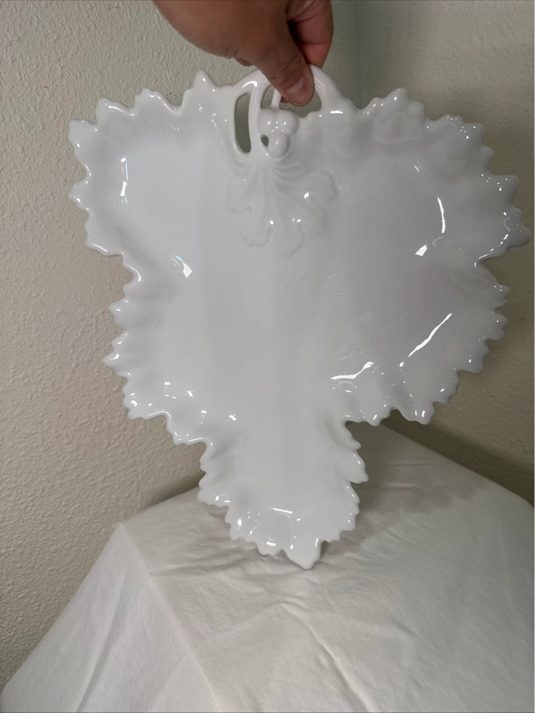 White Leaf Shaped Serving Dish