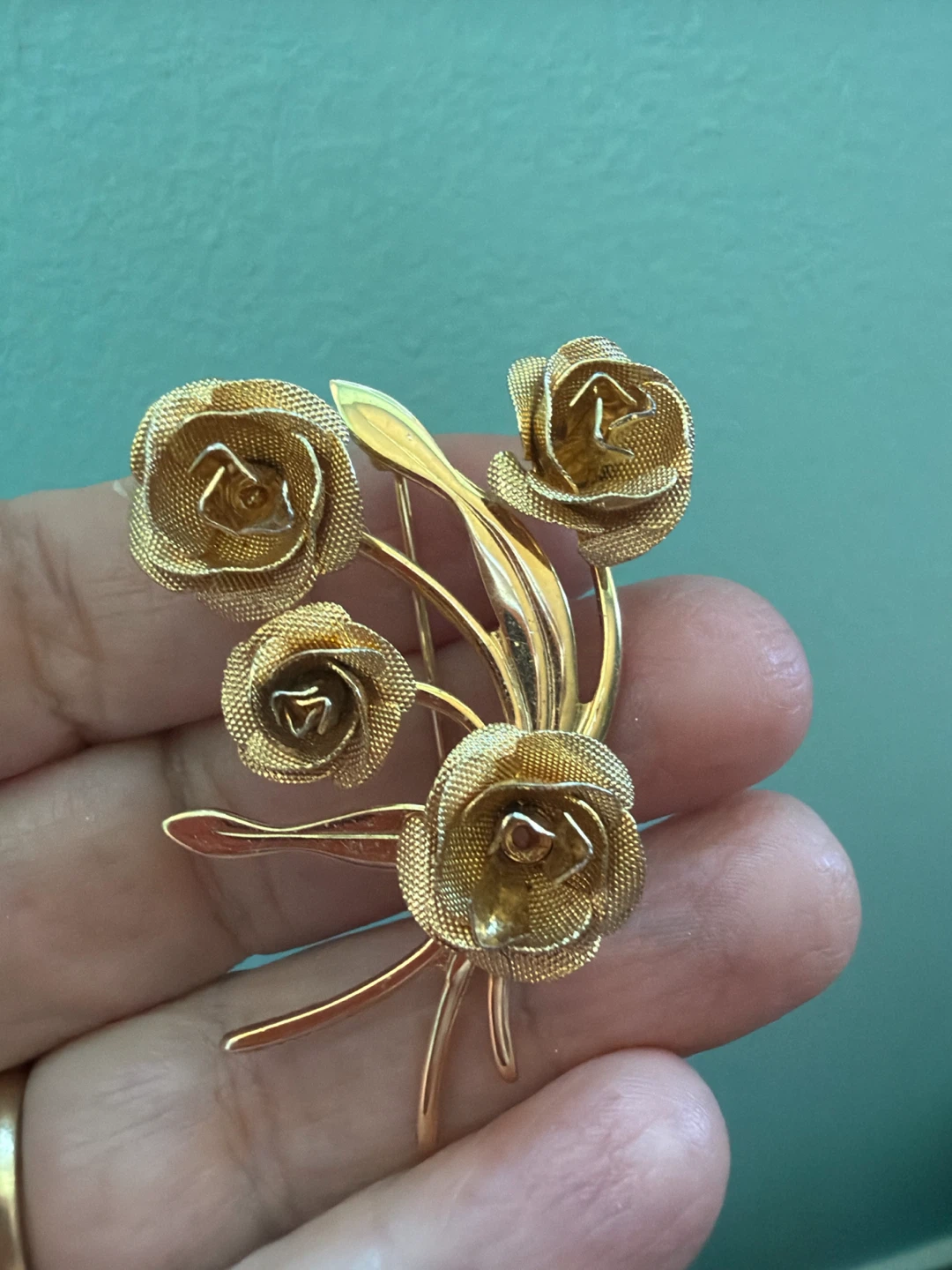 Vintage Gold Tone Rose Brooch