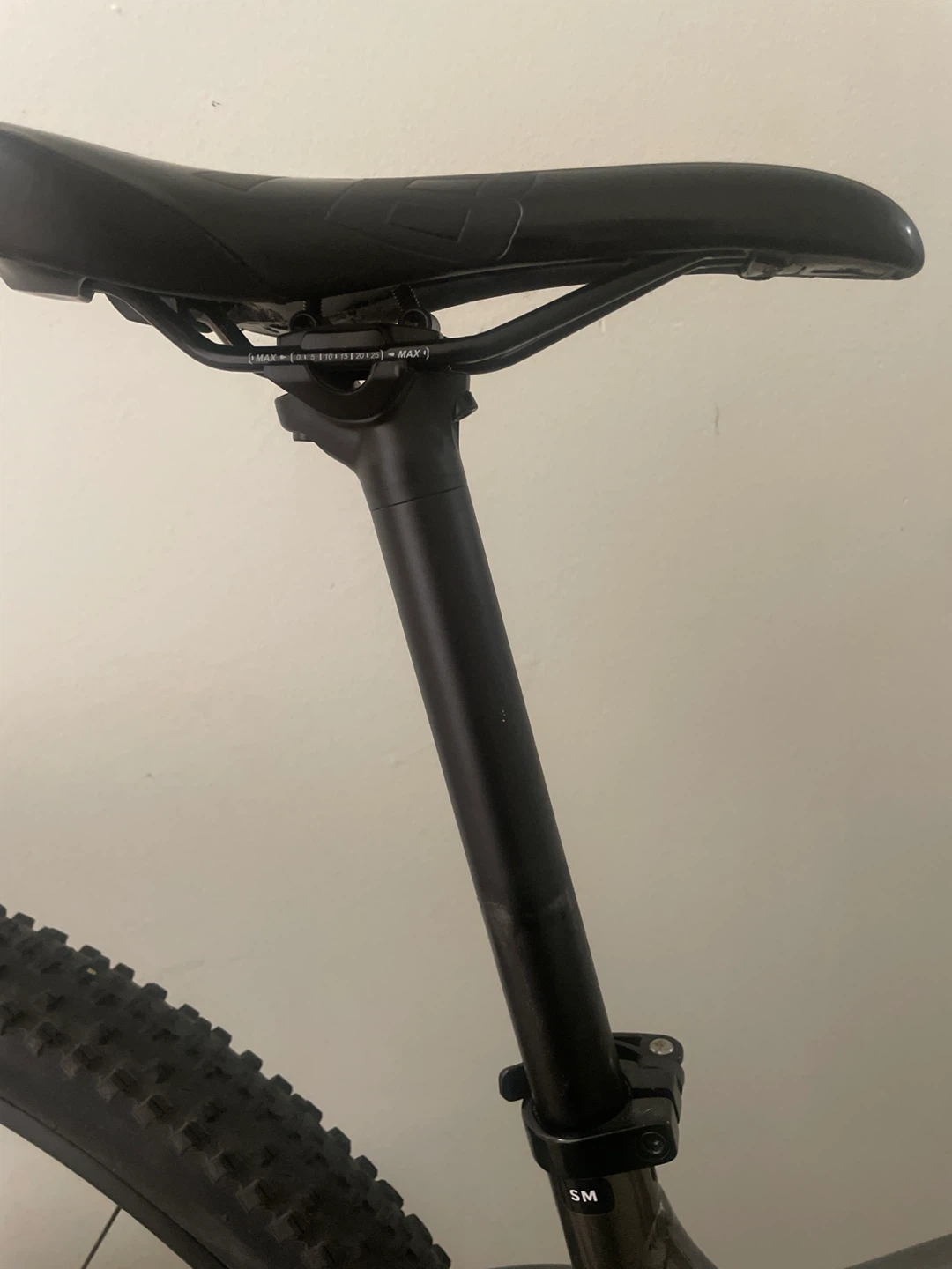 Rocky Mountain Mountain Bike - photo 3