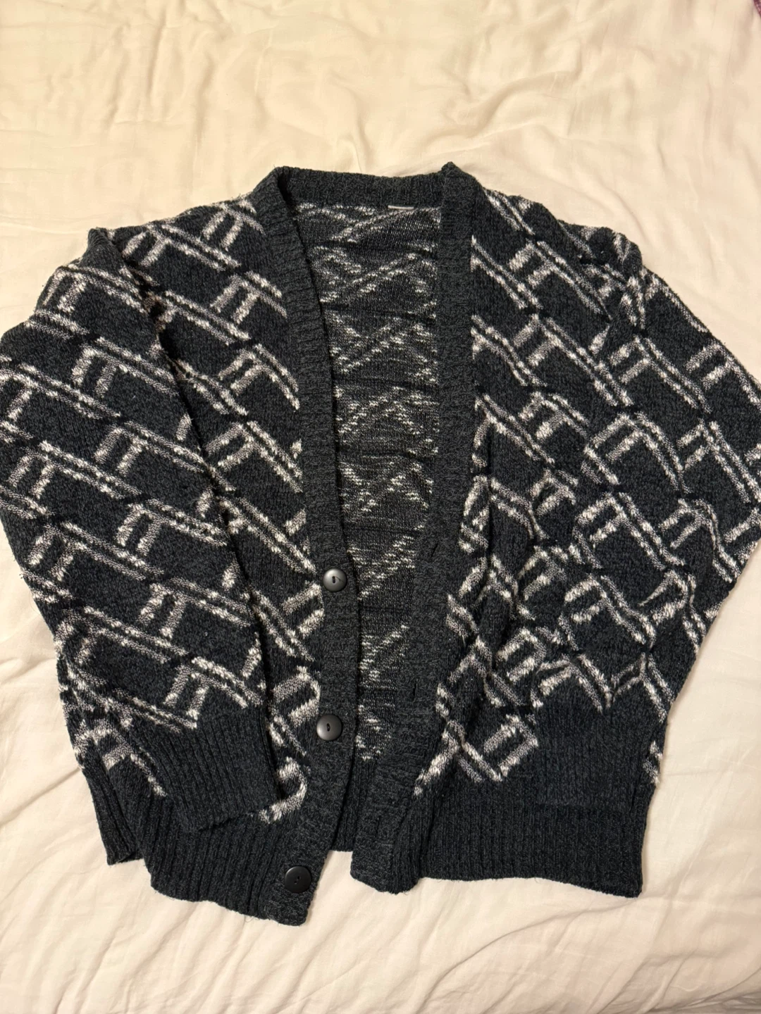 Vintage patterned cardigan