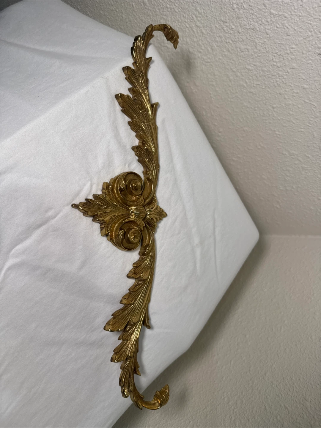 Vintage Gold Tone Ornate Decorative Applique