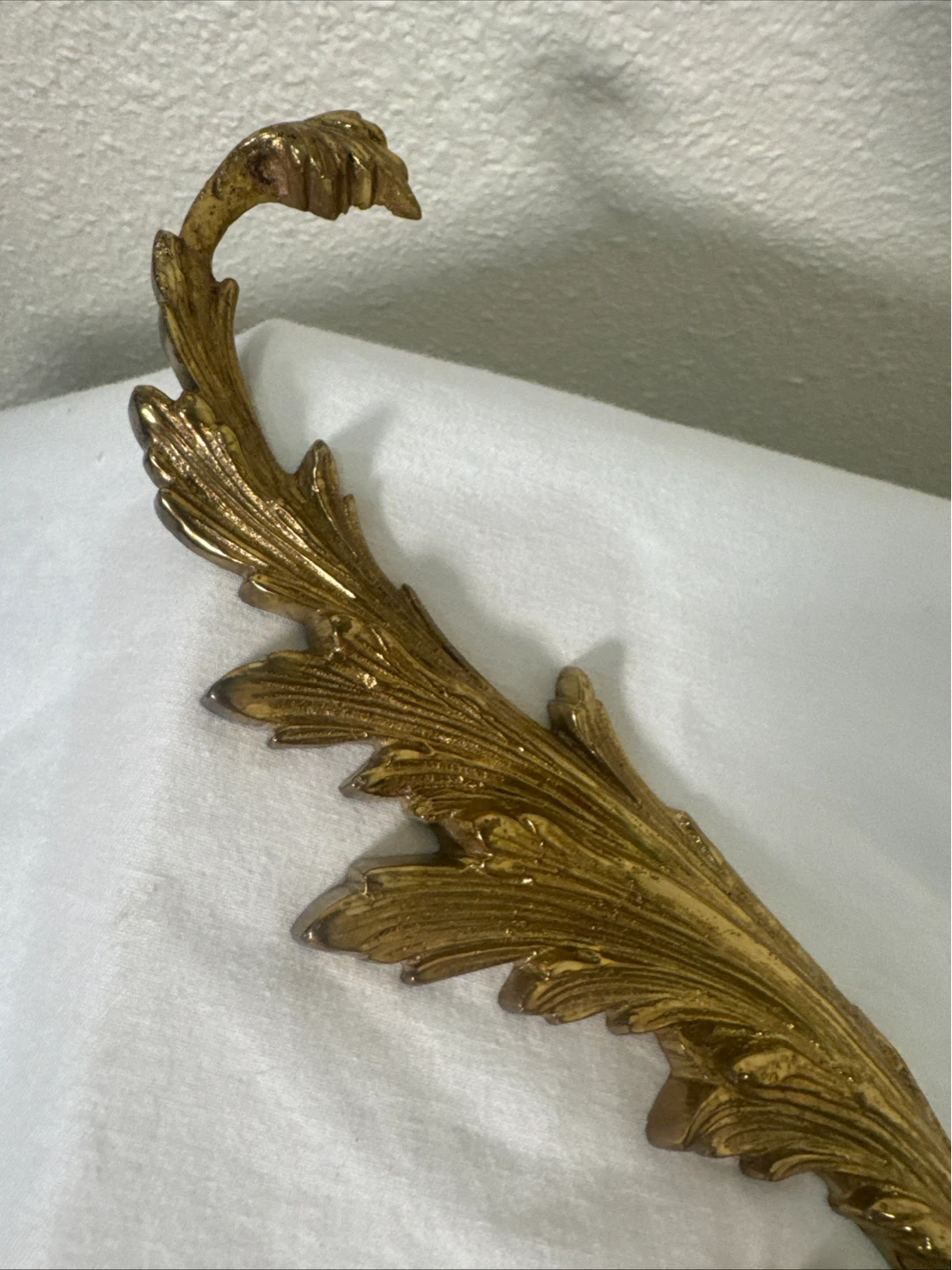 Vintage Gold Tone Ornate Decorative Applique - photo 4