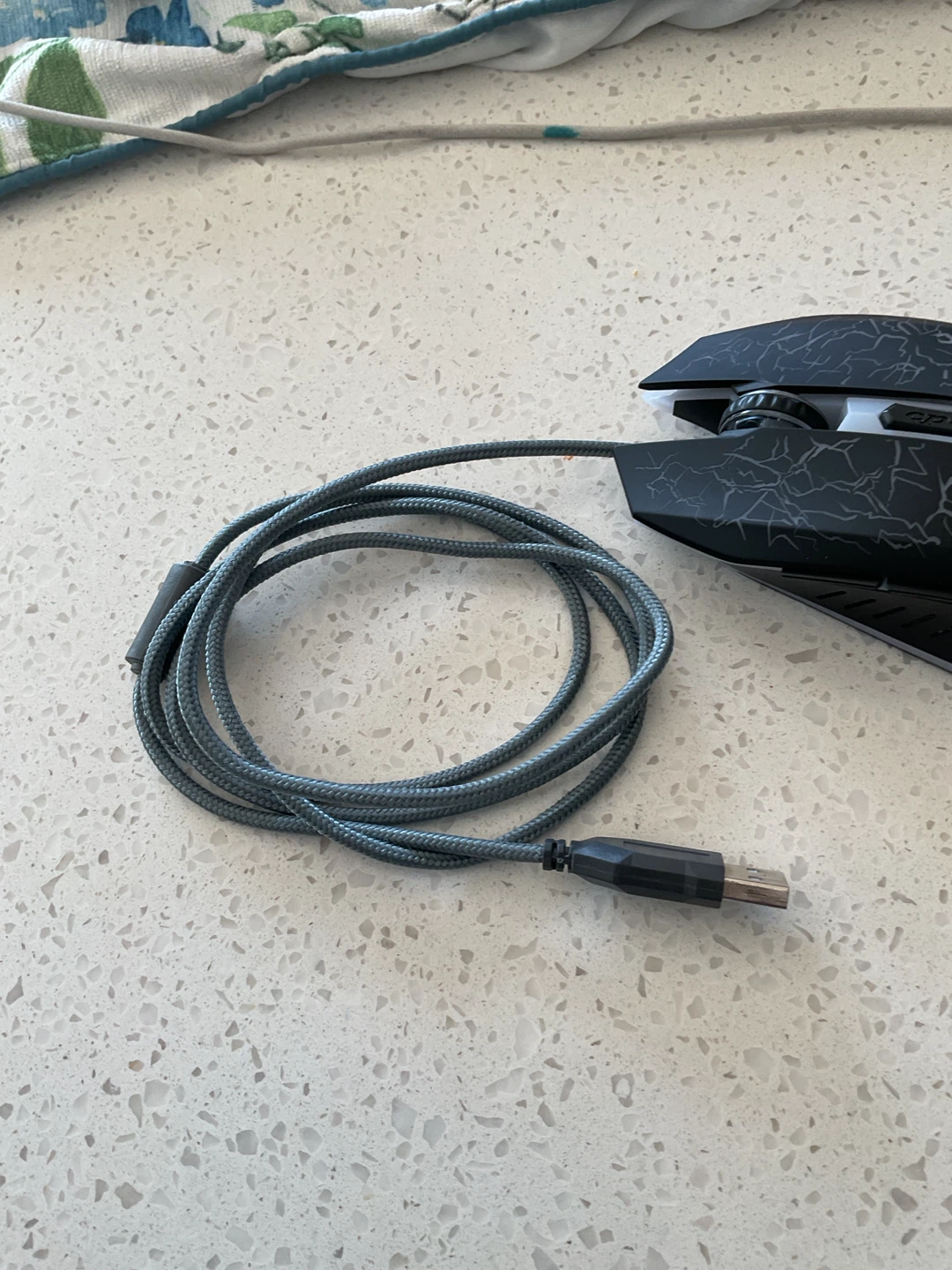 Gamestart Gen 5 rgb gaming mouse with side buttons. - photo 3