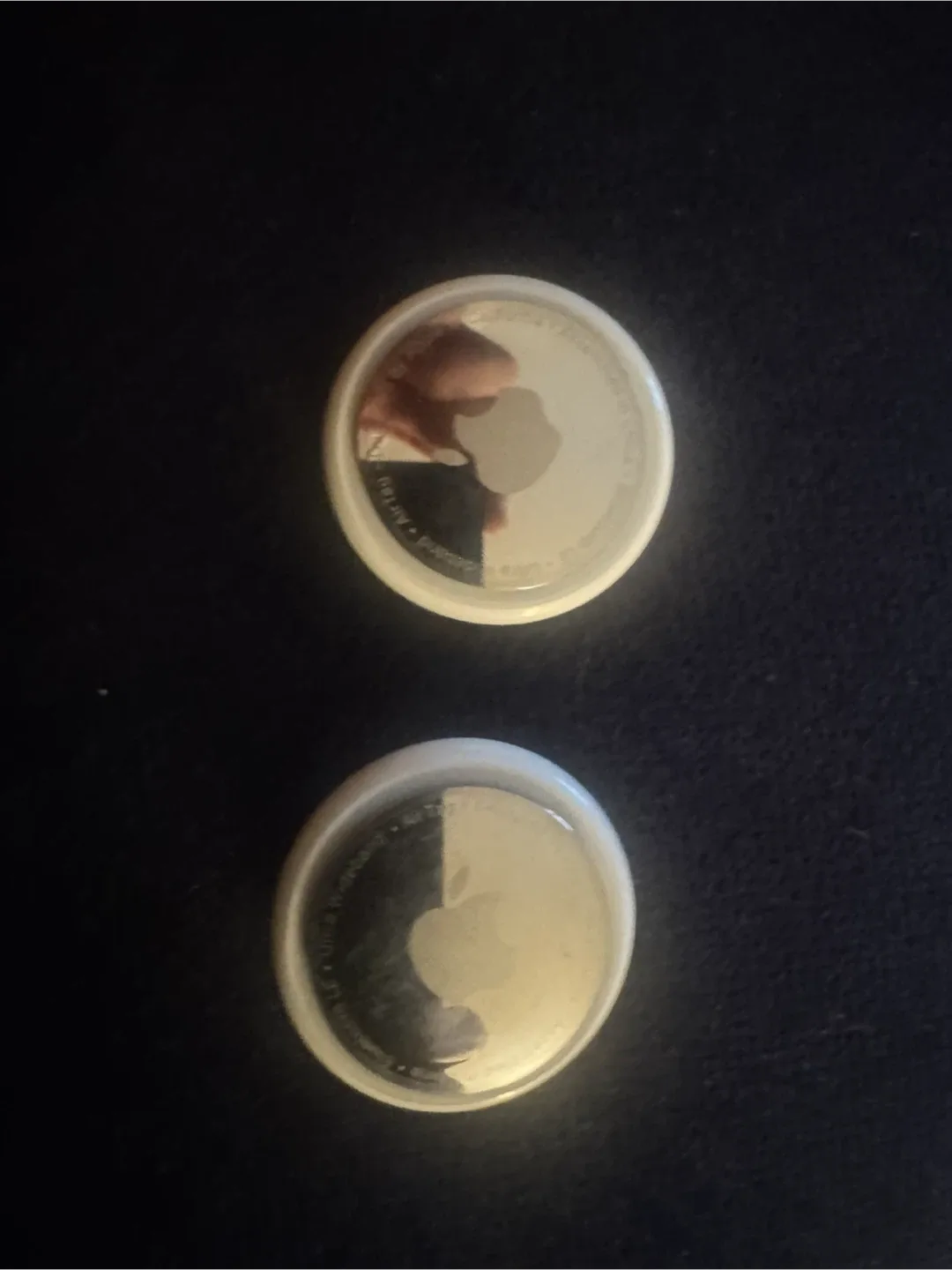 Apple AirTag (2 Pack) - photo 2