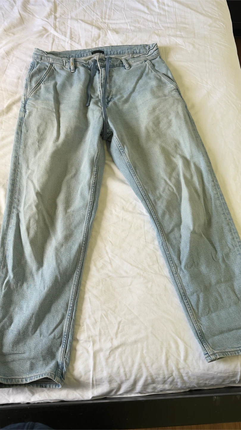 Uniqlo men’s jeans - photo 2