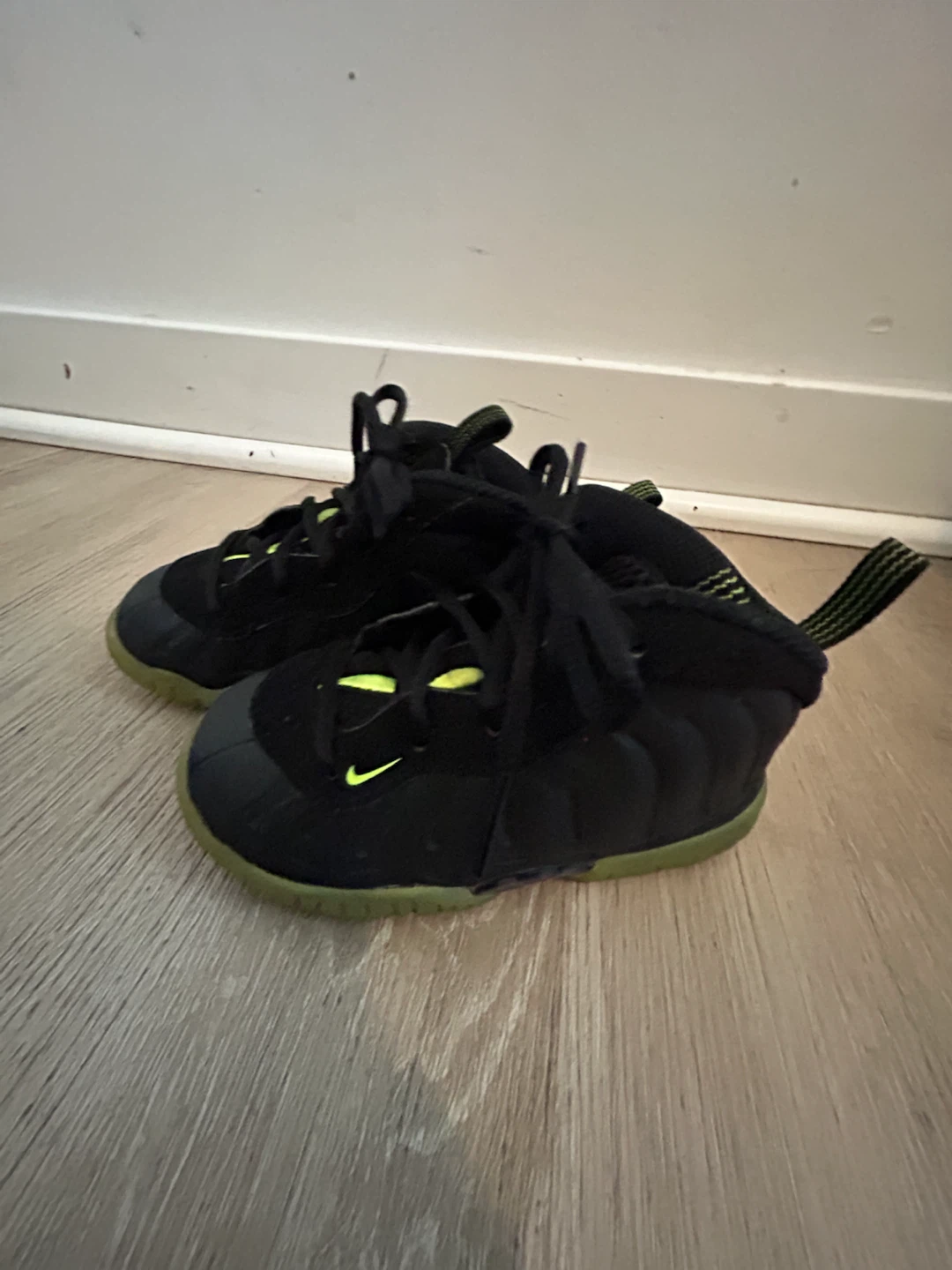 Nike Little Posite One Shoes Black Volt Toddler Size 5C - photo 3