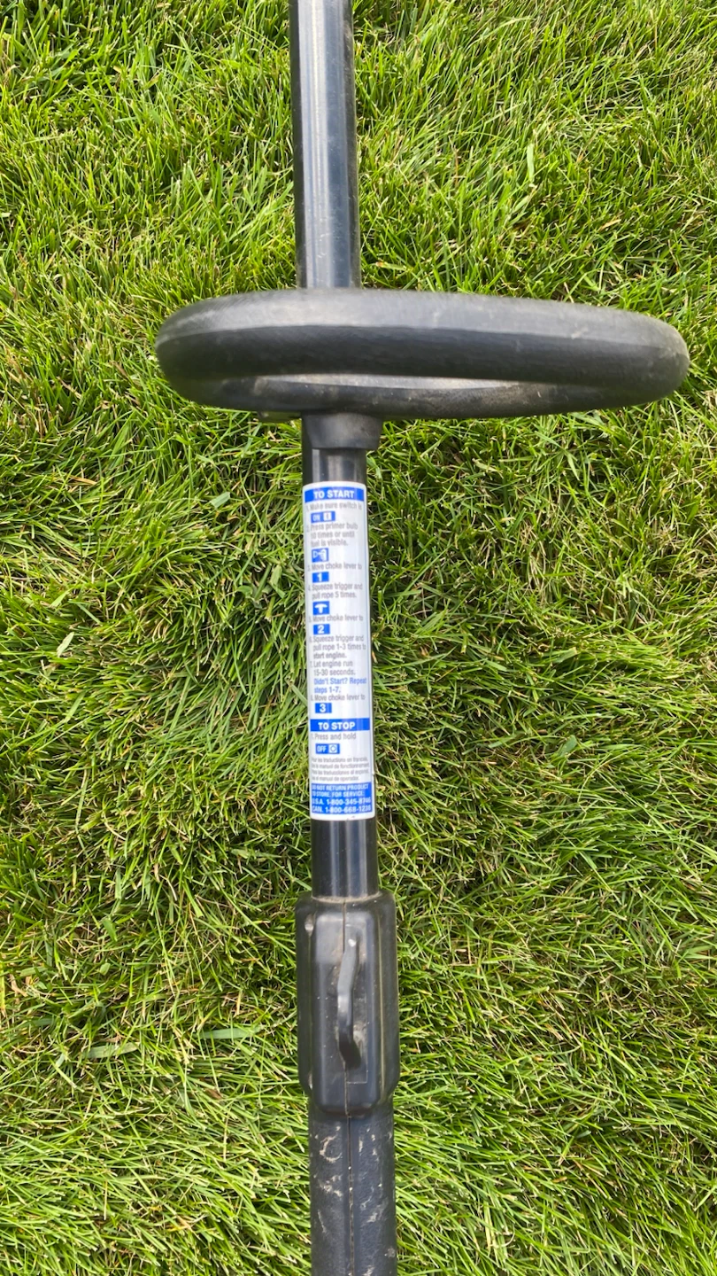 Yard Machines Y28 String Trimmer - photo 3