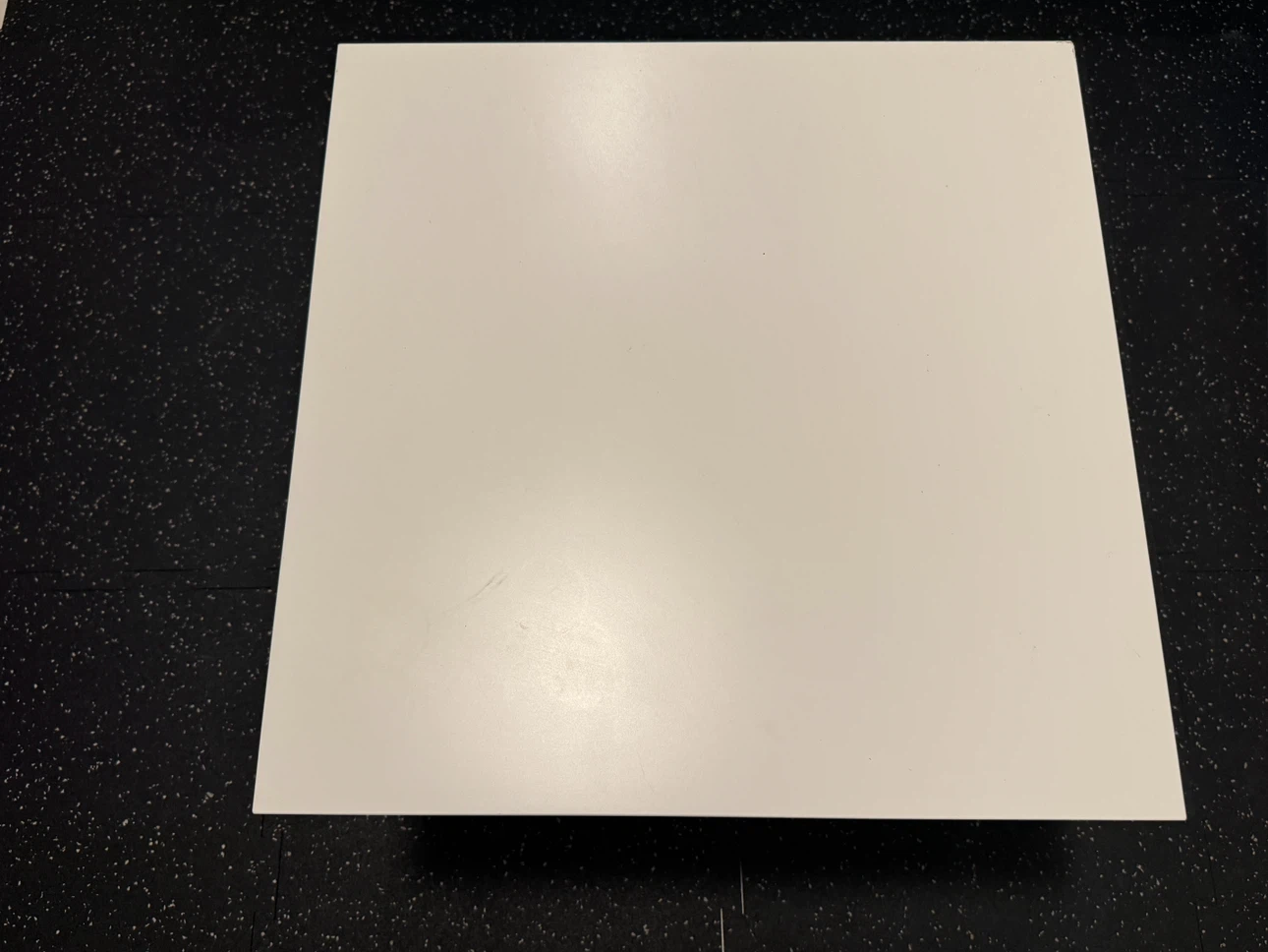 White Side Table - photo 3