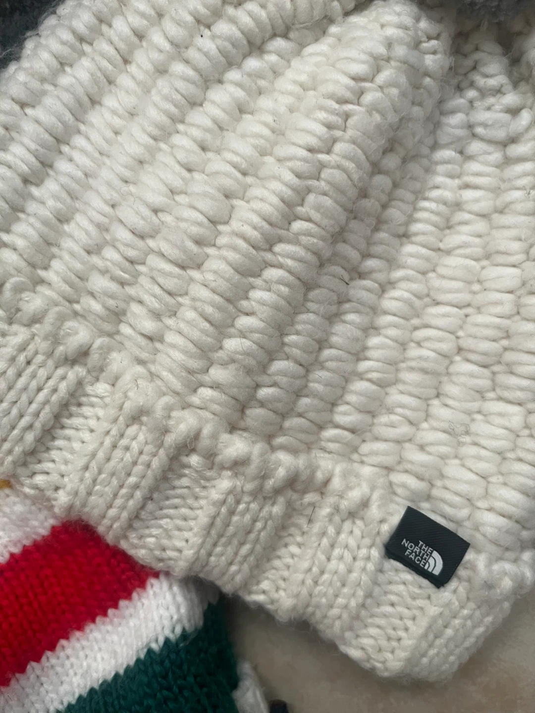 Women’s Bundle: Calvin Klein Scarf, Knit Hats & Mittens - photo 3
