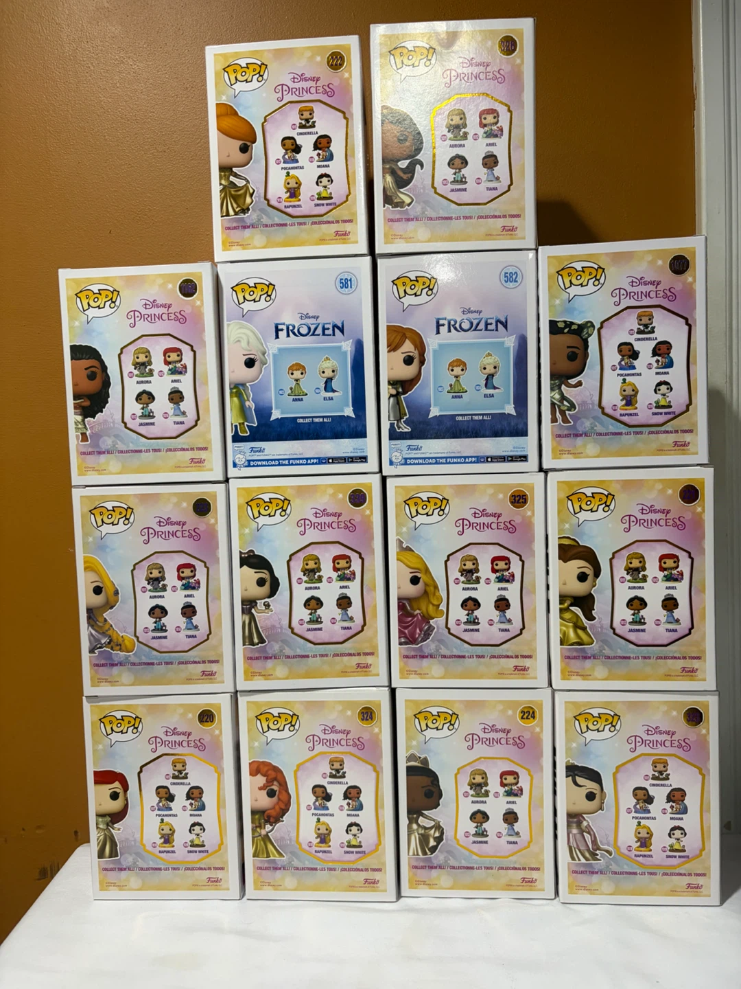 Disney Ultimate Princess Funko Pop Exclusive Set - Funko Shop - photo 2
