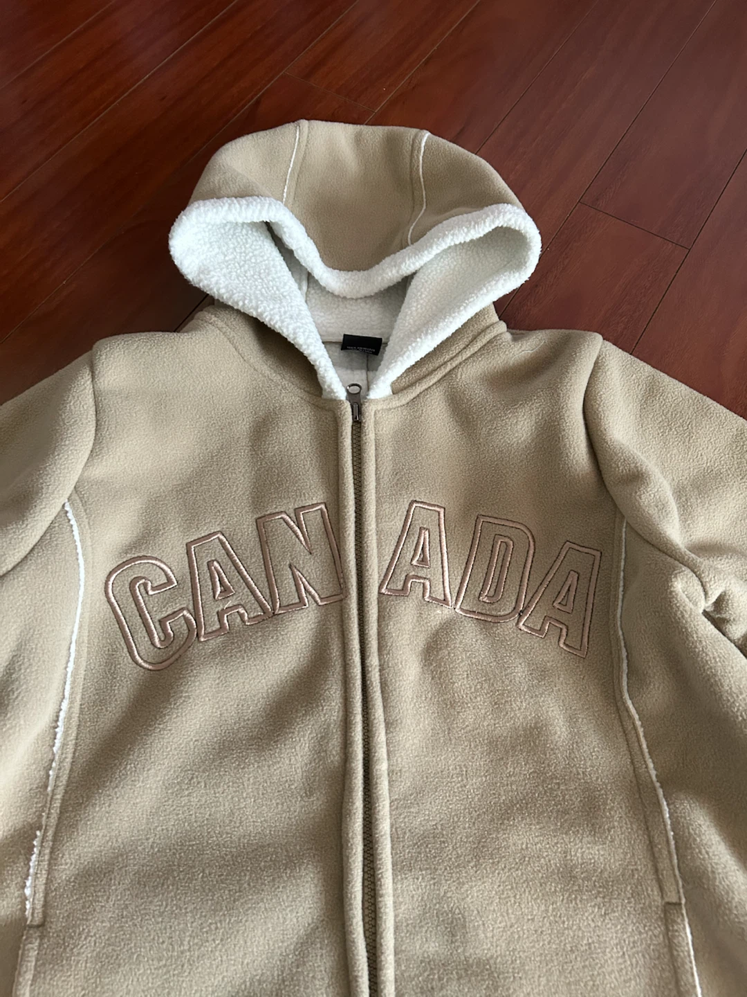 Royal Fashions Canada Fleece Zip-Up Hoodie - Size M - photo 3