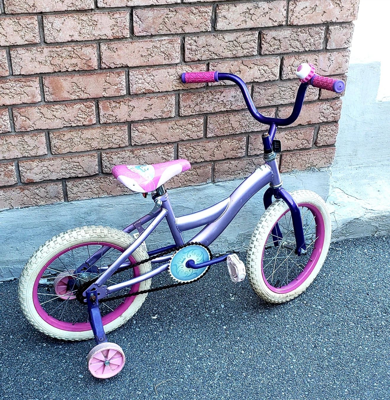 Purple Princess Bike with Training Wheels - photo 2
