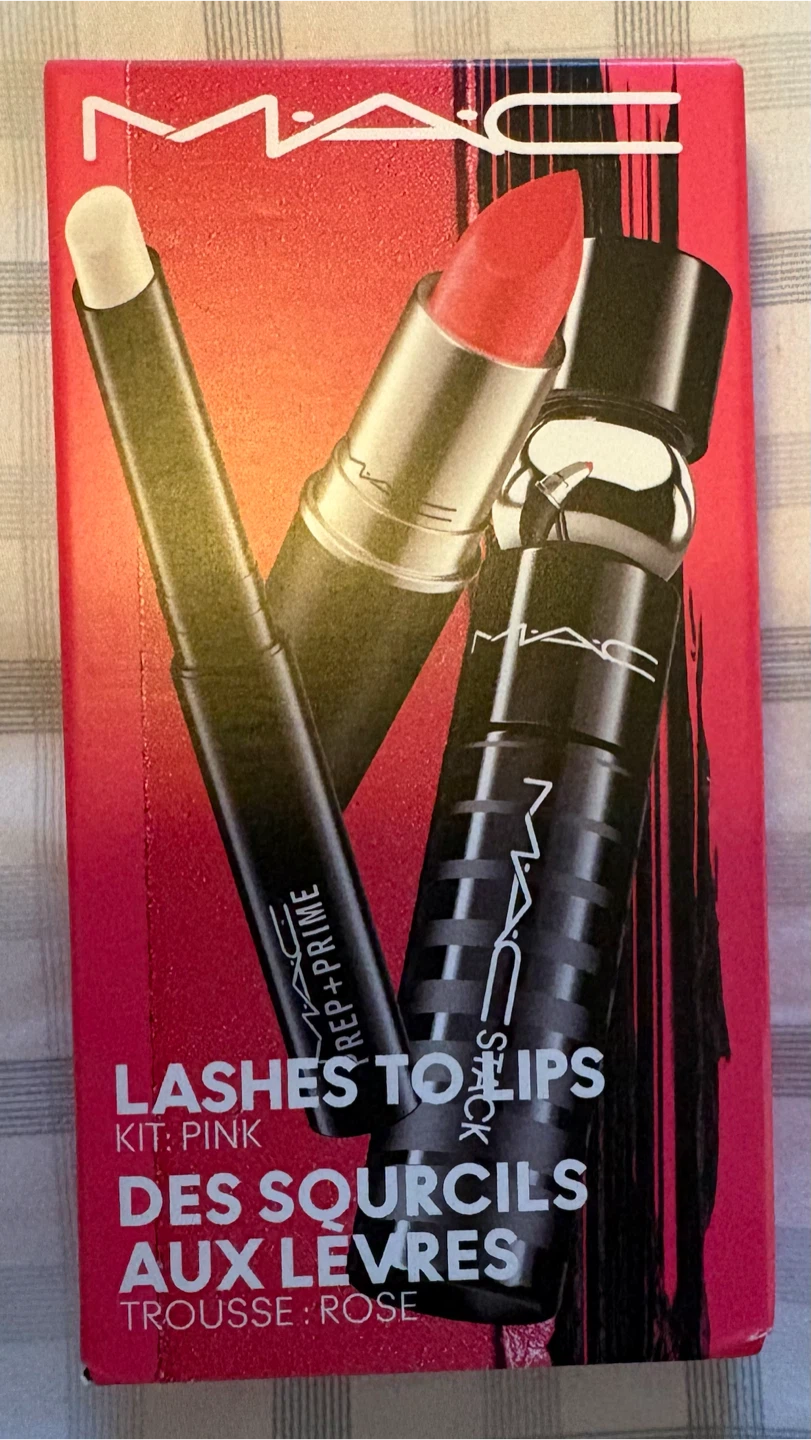 ✨✨MAC Lashes to Lips Kit