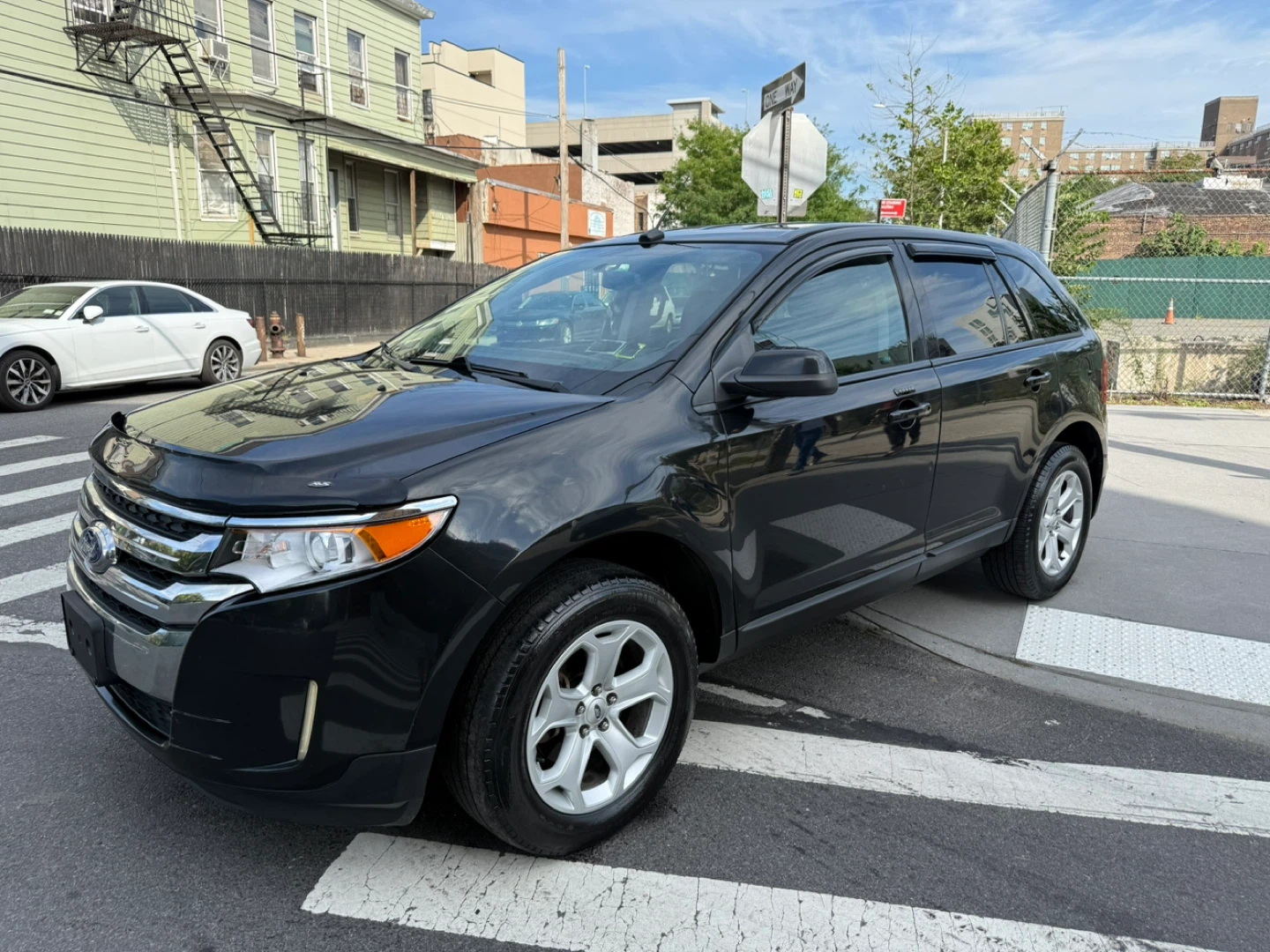 Black Ford Edge SEL SUV - photo 2