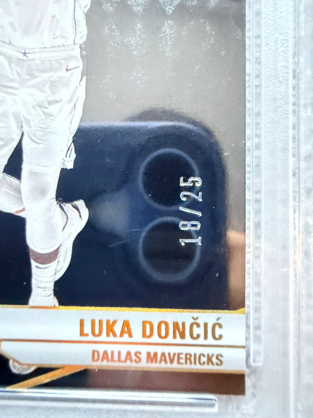 Luka Doncic 2023 Donruss Elite #170 Black 18/25 PSA 9 - photo 4