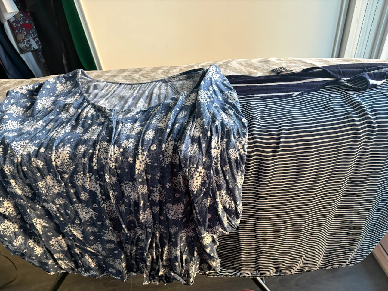 Blue Floral Top & Striped T-Shirt Bundle Size 3XL (44w)