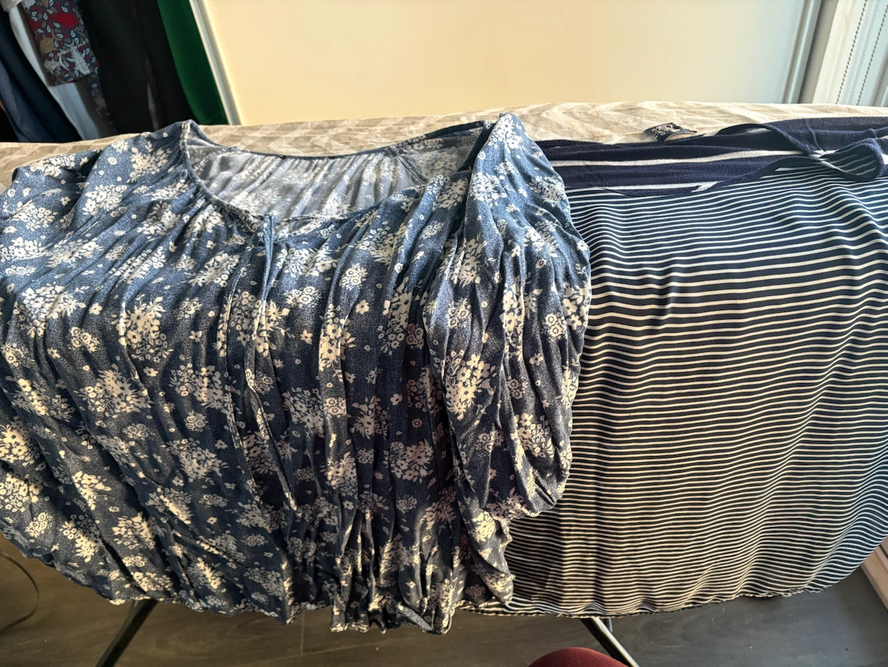 Blue Floral Top & Striped T-Shirt Bundle Size 3XL (44w) - photo 2