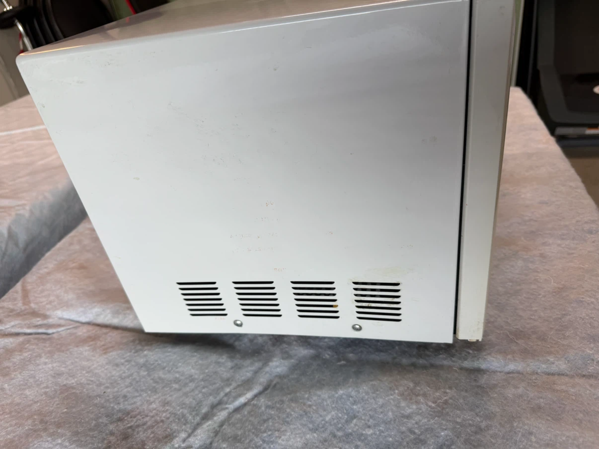 Danby Microwave DMW902W - photo 3