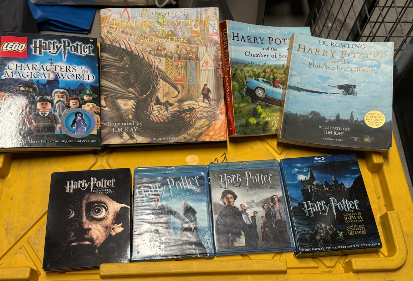 Set Harry Potter 8 Book + 8 Blu-ray  Disk