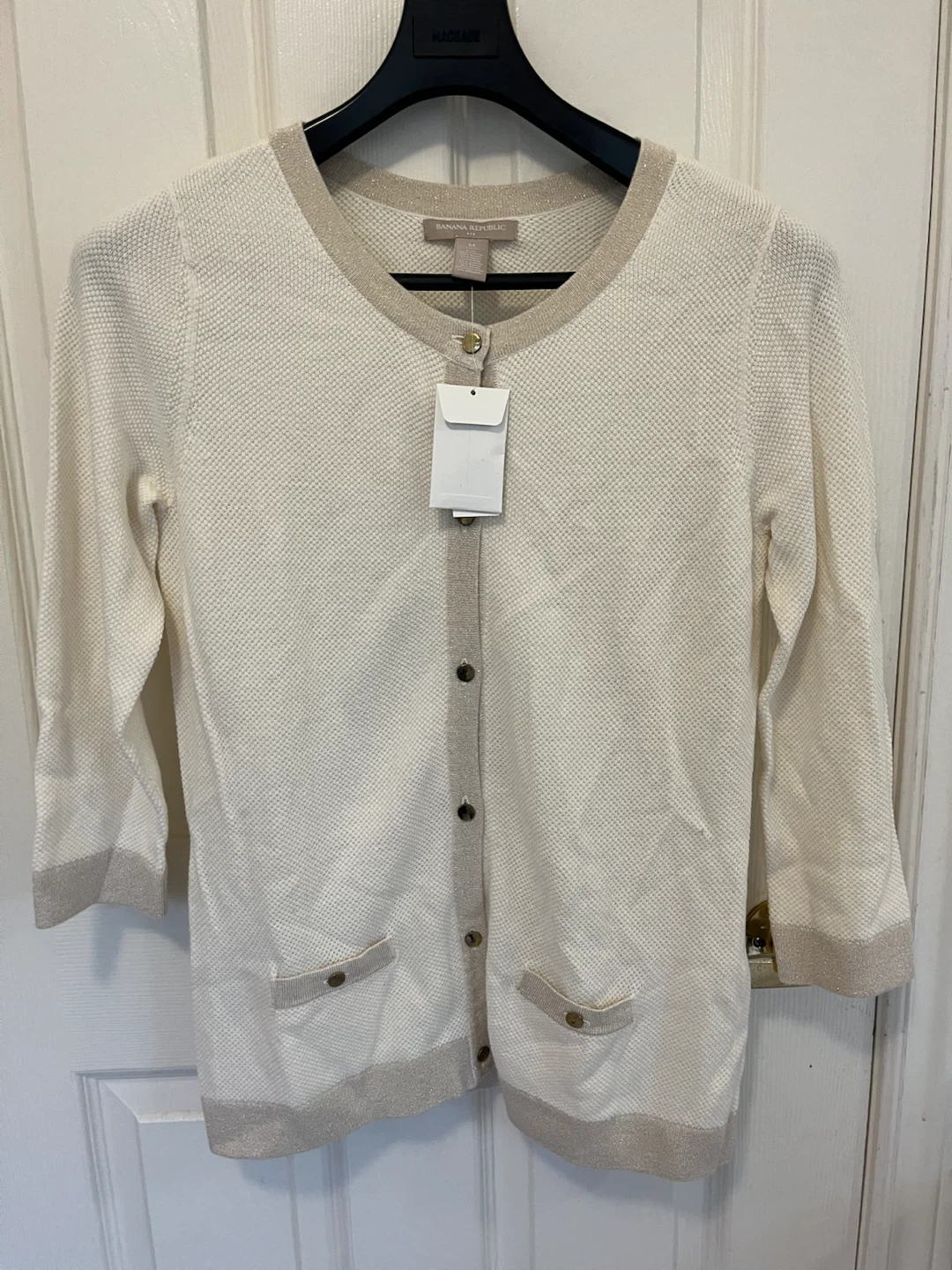 Banana Republic Women's Cream Cardigan Sweater Size M