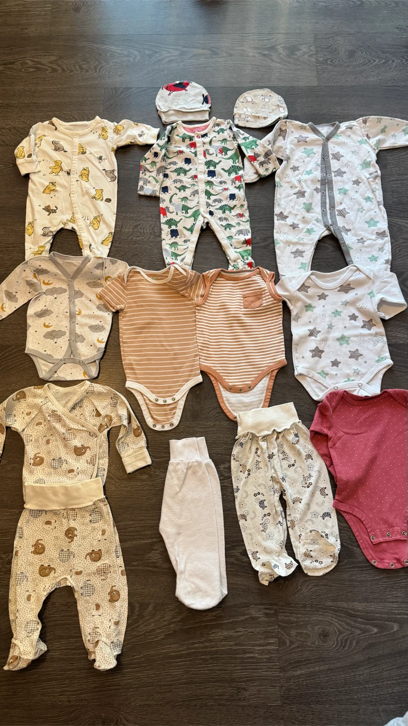 Baby Clothing Bundle - Sleepers, Bodysuits, Pants & Hats