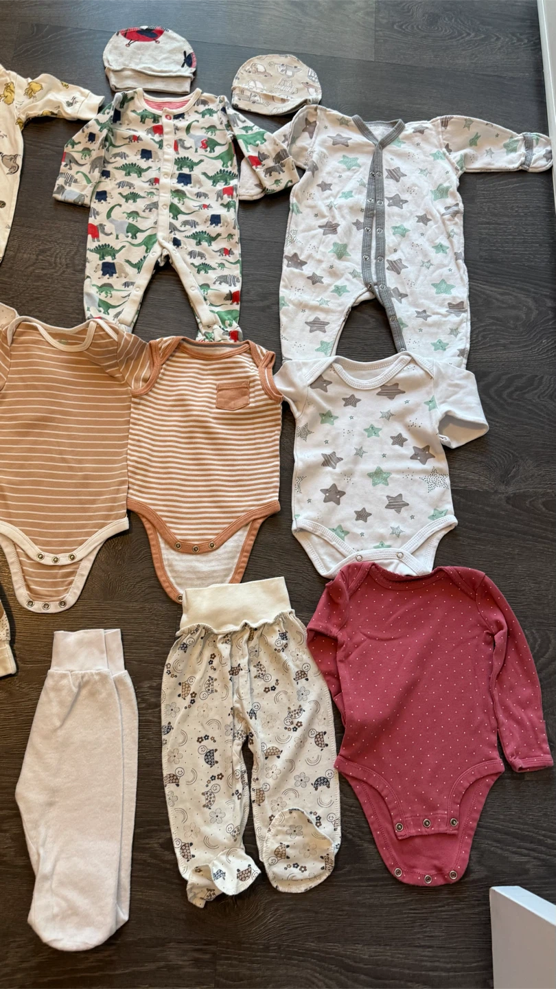 Baby Clothing Bundle - Sleepers, Bodysuits, Pants & Hats - photo 4