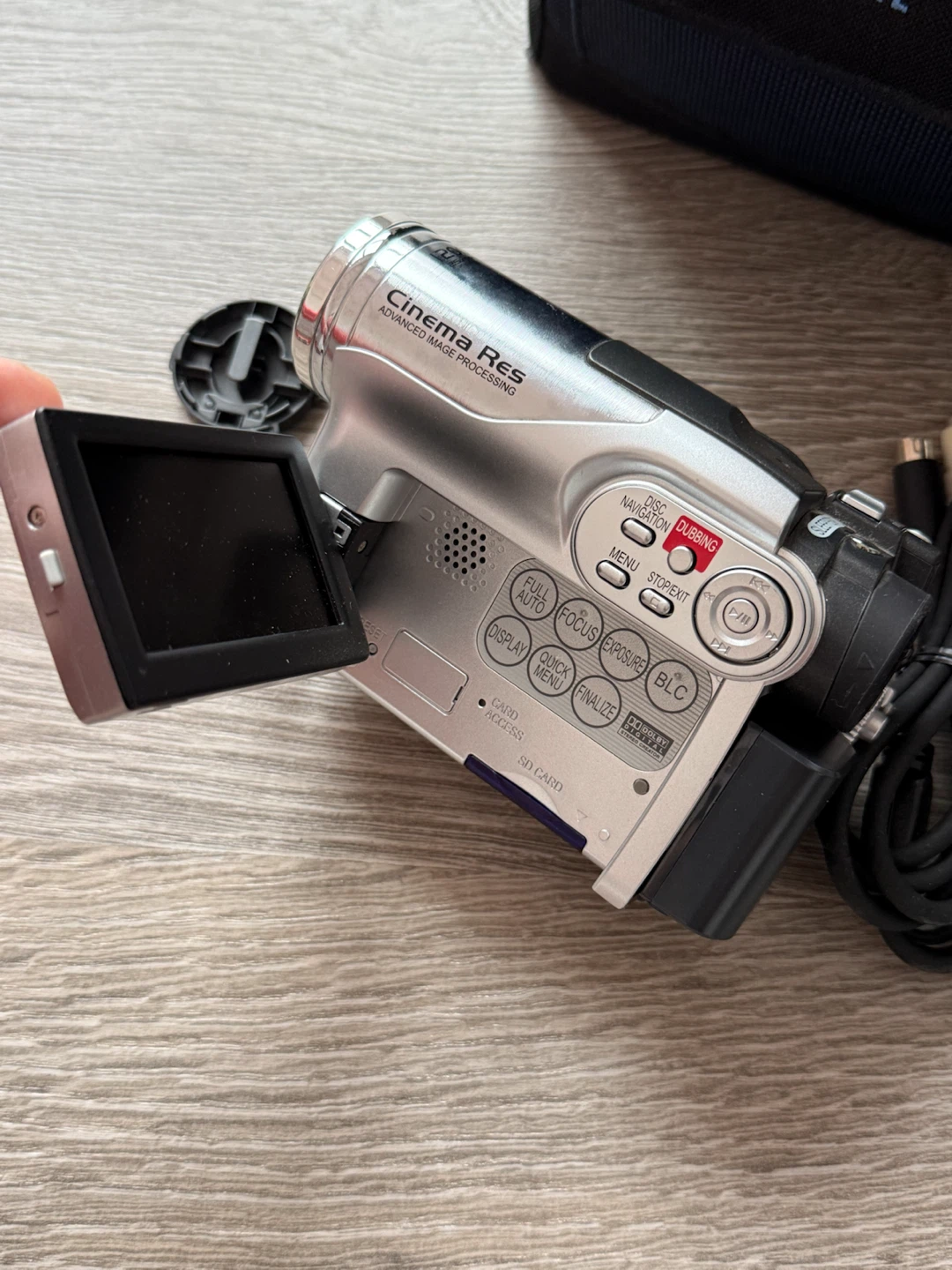 Hitachi DZ-HS300A DVD Hybrid Camcorder with 25x - photo 5
