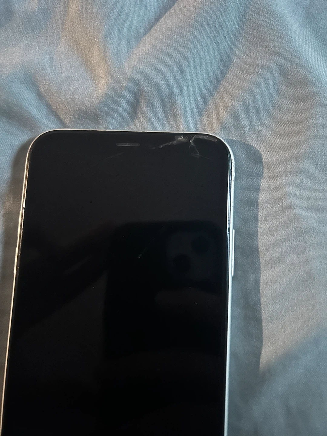 Apple iPhone (Damaged Screen) - photo 2