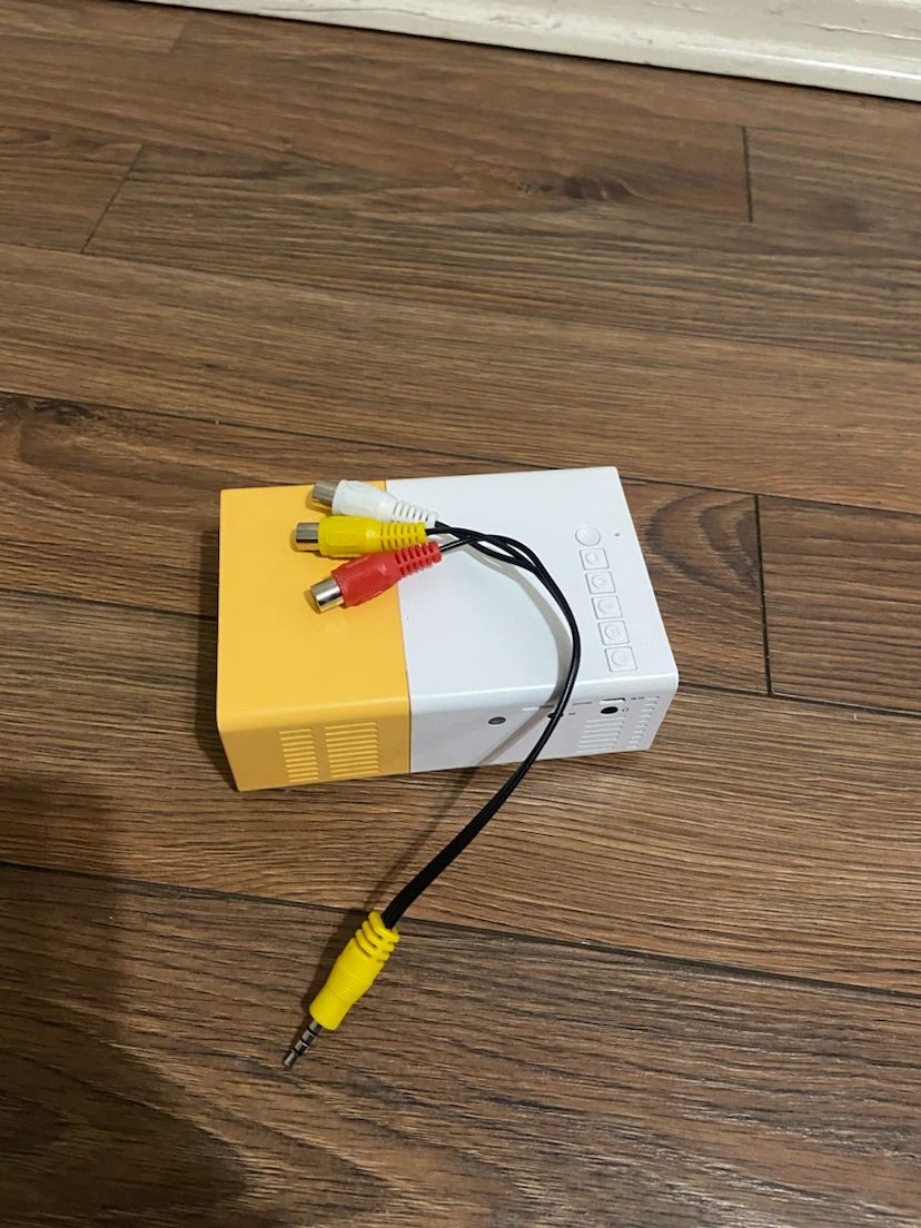 LED Projector - photo 4