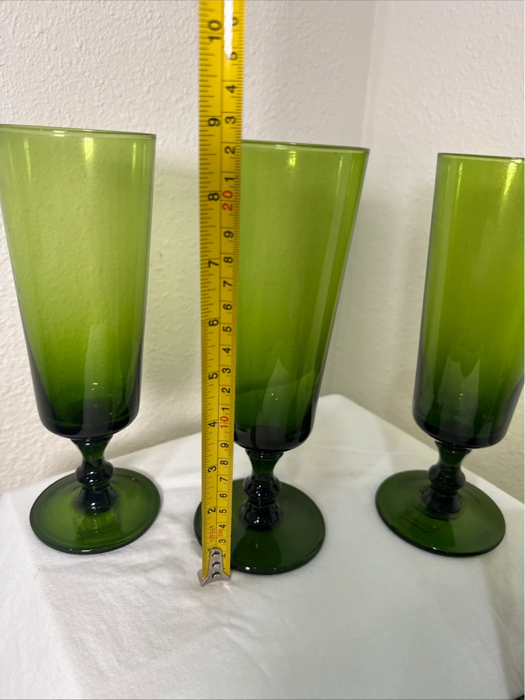 Set of 5 West Elm Green Glass Goblets - photo 2