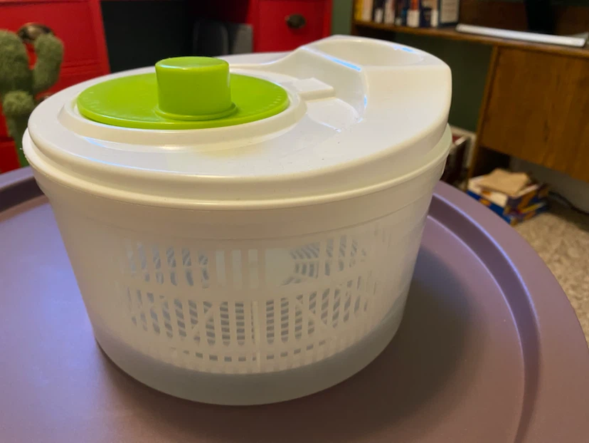 Salad spinner