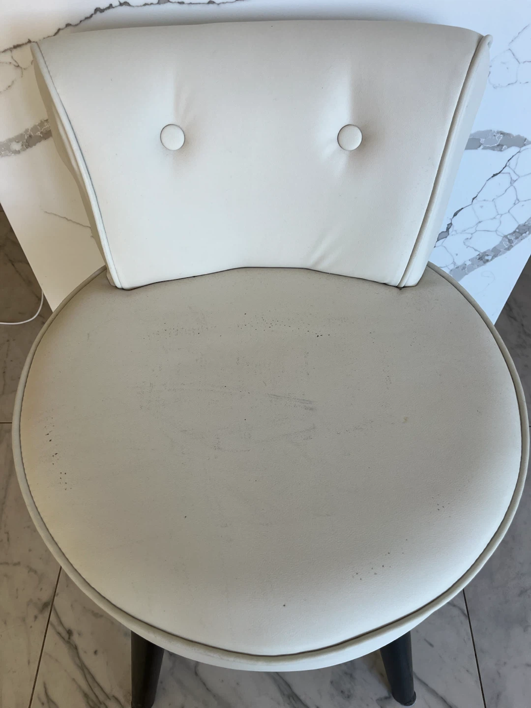 Vanity Chair (Small) - photo 3