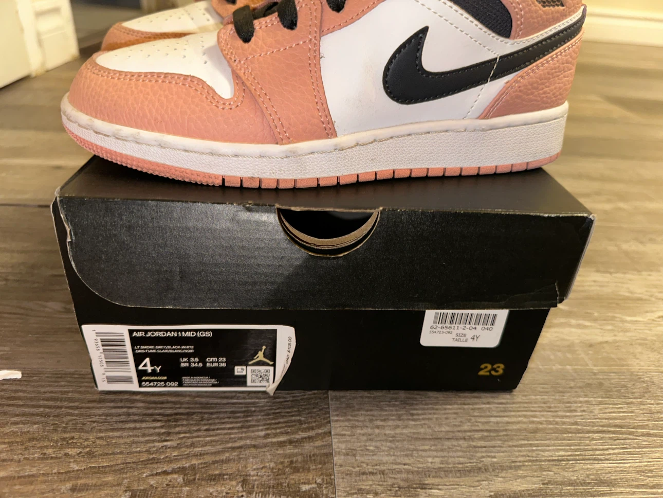 Jordan 1 Mid SE GS 'Light Arctic Pink' - photo 2