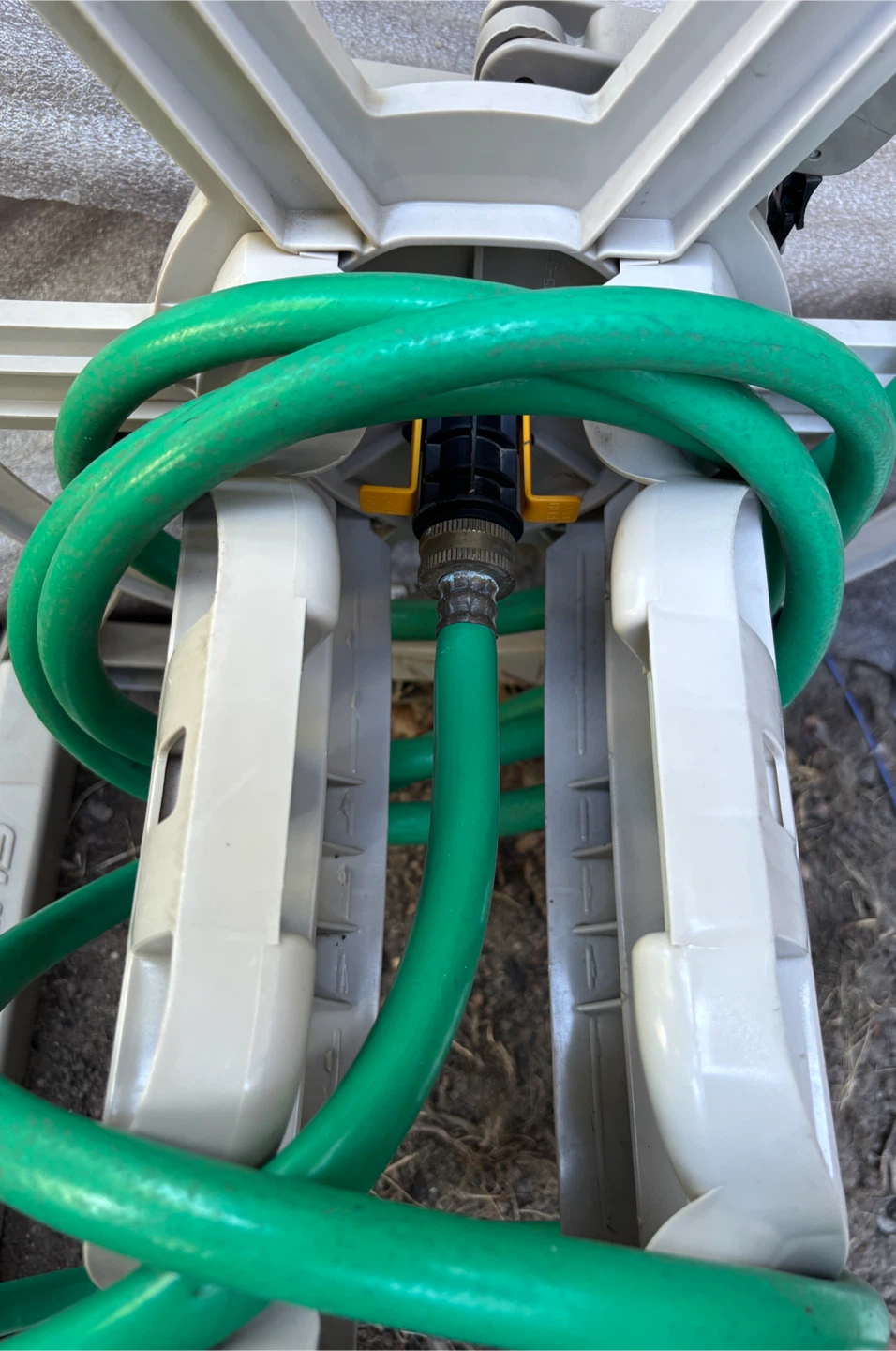 Suncast Hose Reel Cart - photo 5