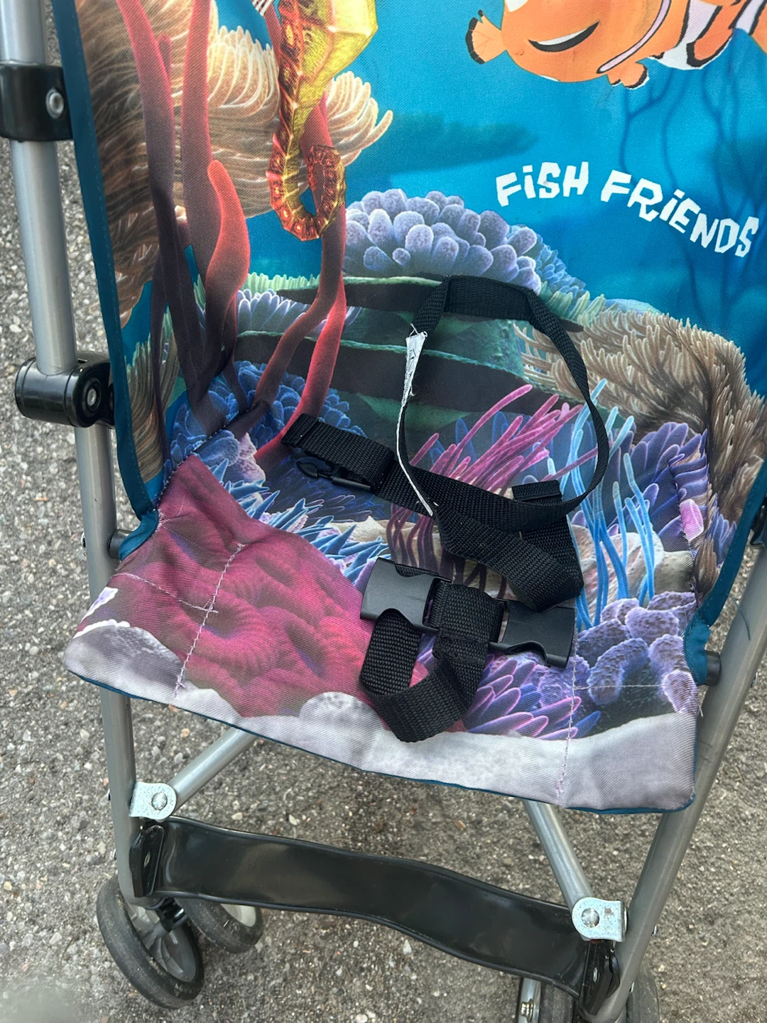 Disney Finding Nemo "Fish Friends" Umbrella Stroller - photo 3