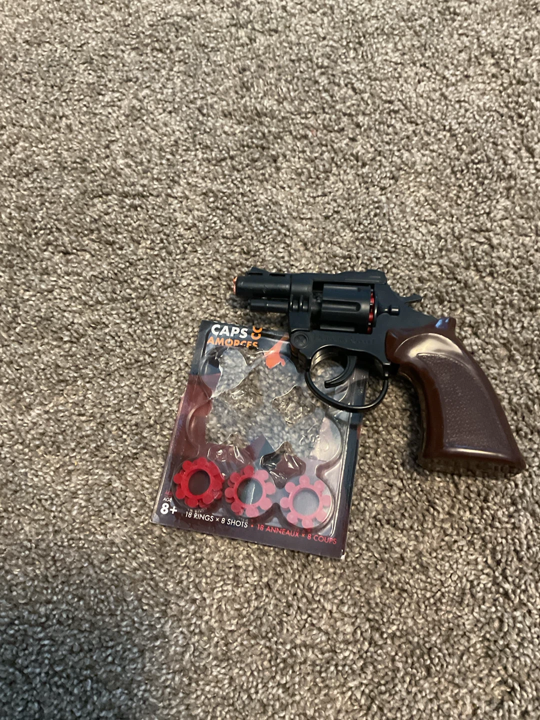 Cap gun with Caps