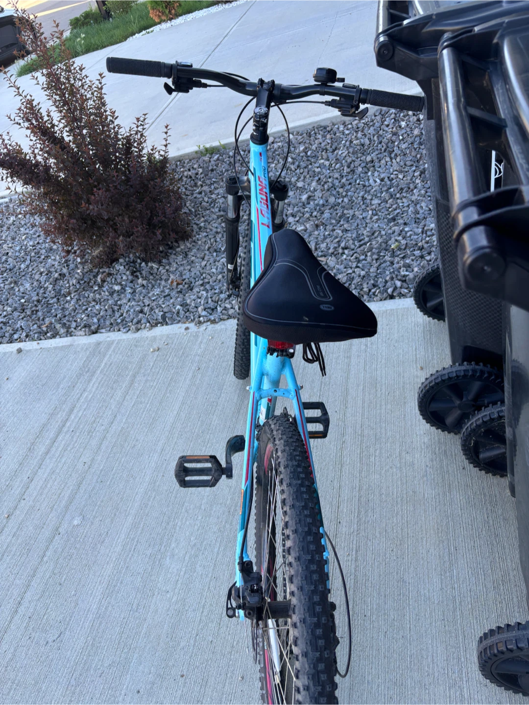 GT Avalanche Mountain Bike CASH ONLY!!! - photo 2