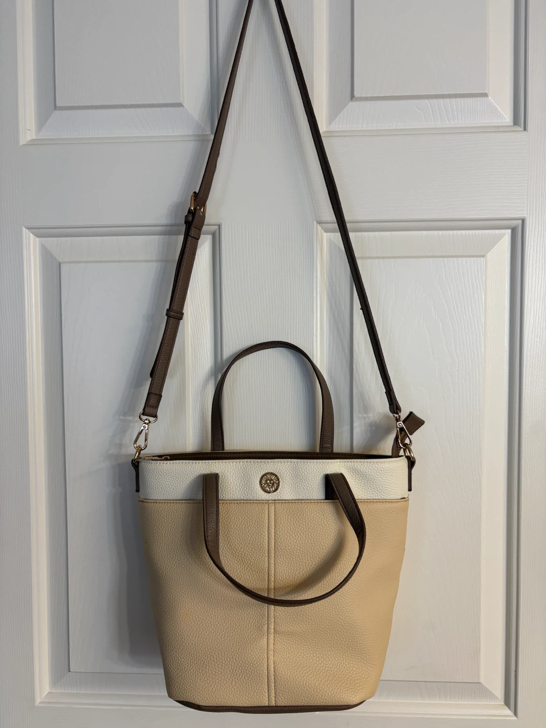 Anne Klein Color-Blocked Top-Handled Bucket Bag - photo 2