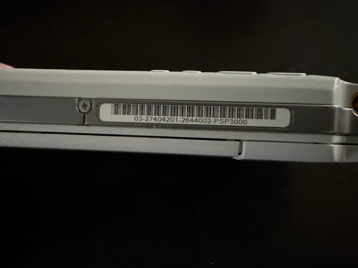 console for parts - PSP 3000 - photo 5