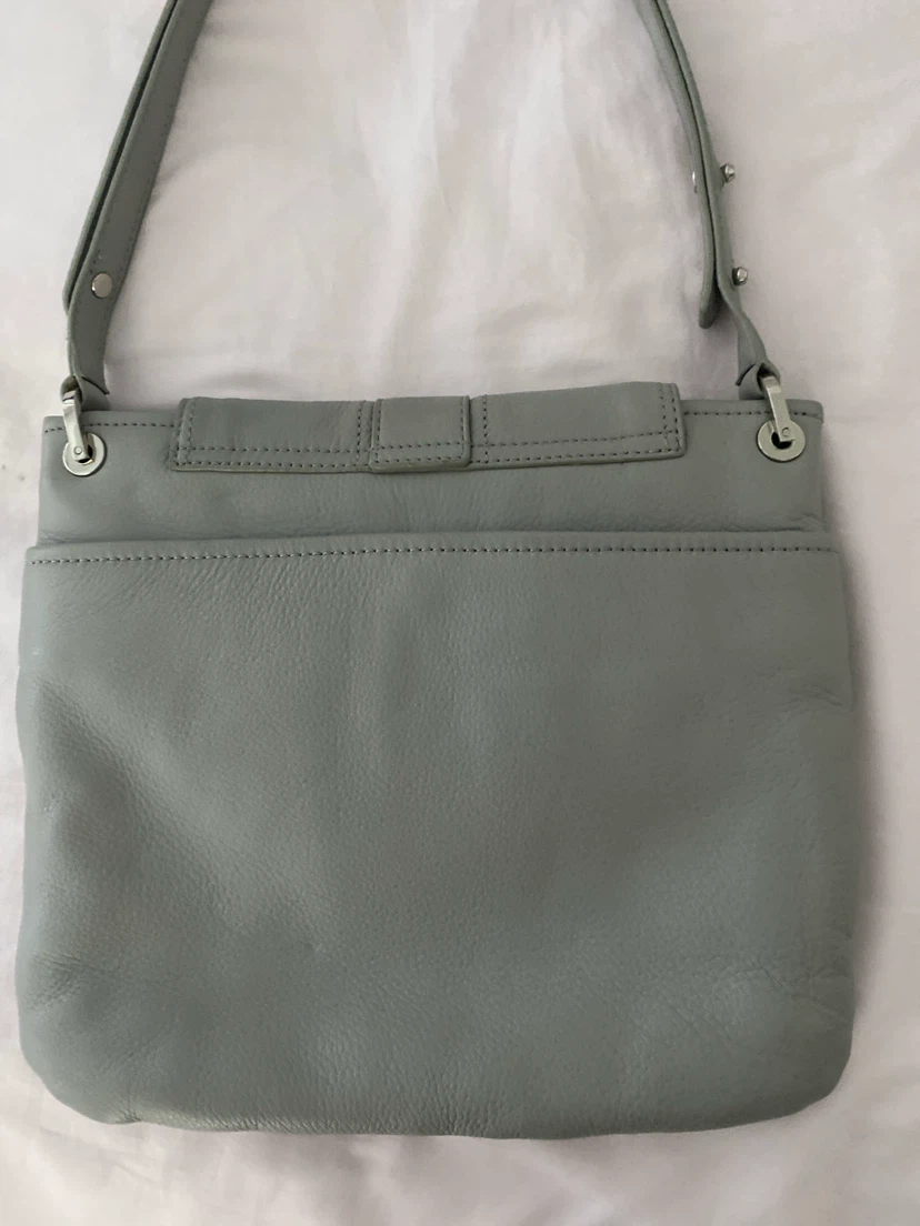 Liz Claiborne Leather Shoulder Bag - photo 5