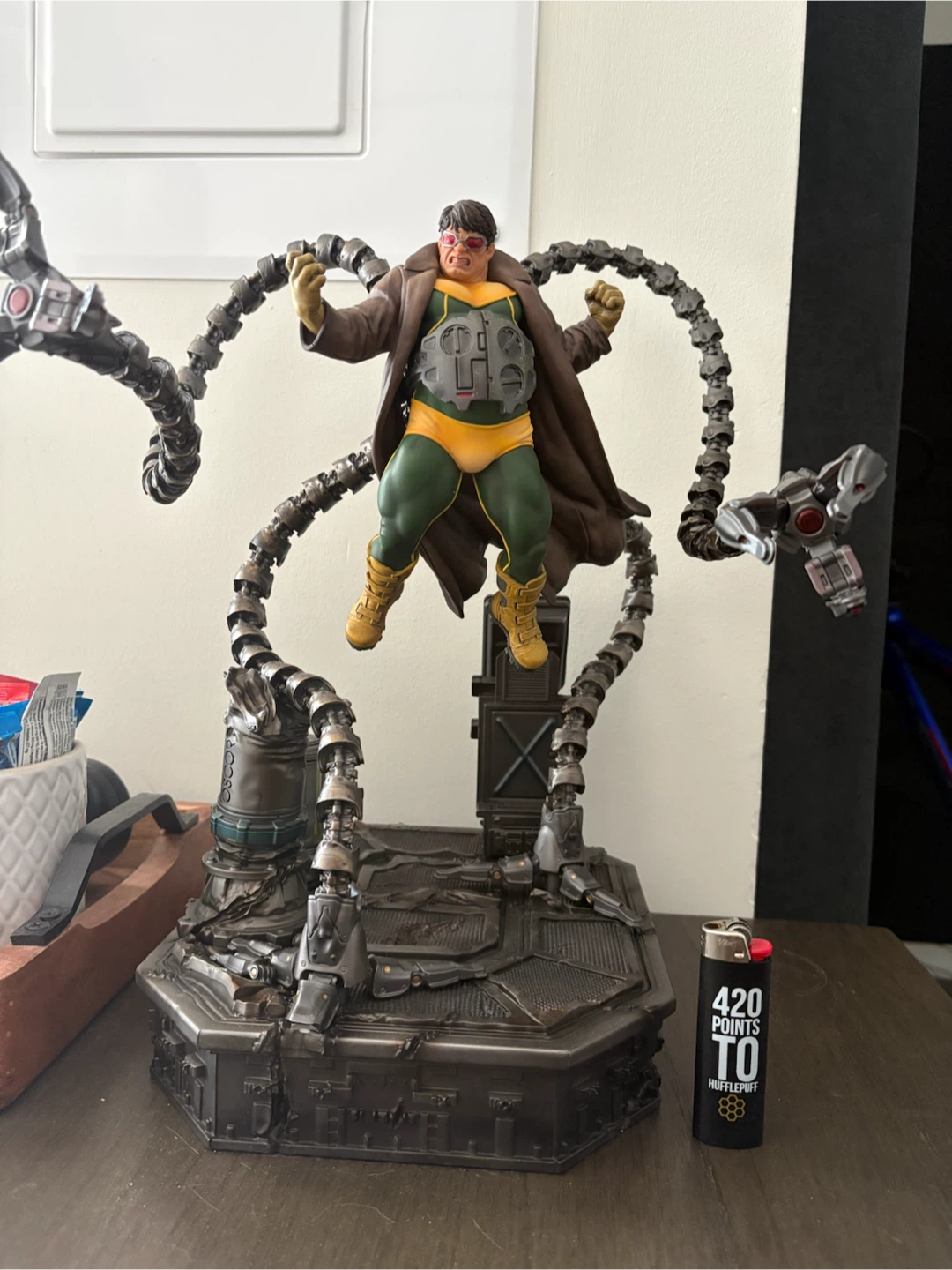 Doctor Octopus Figure - photo 3