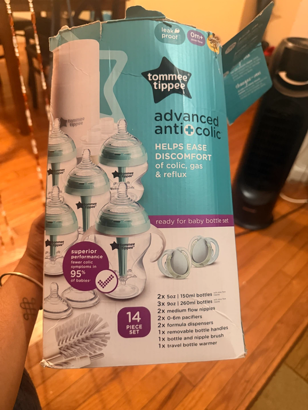 Tommee Tippee Advanced Anti-Colic Baby Bottle Set