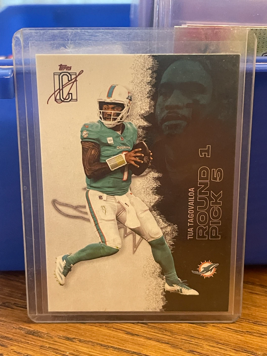 Topps Tua Tagovailoa Miami Dolphins Rookie Card