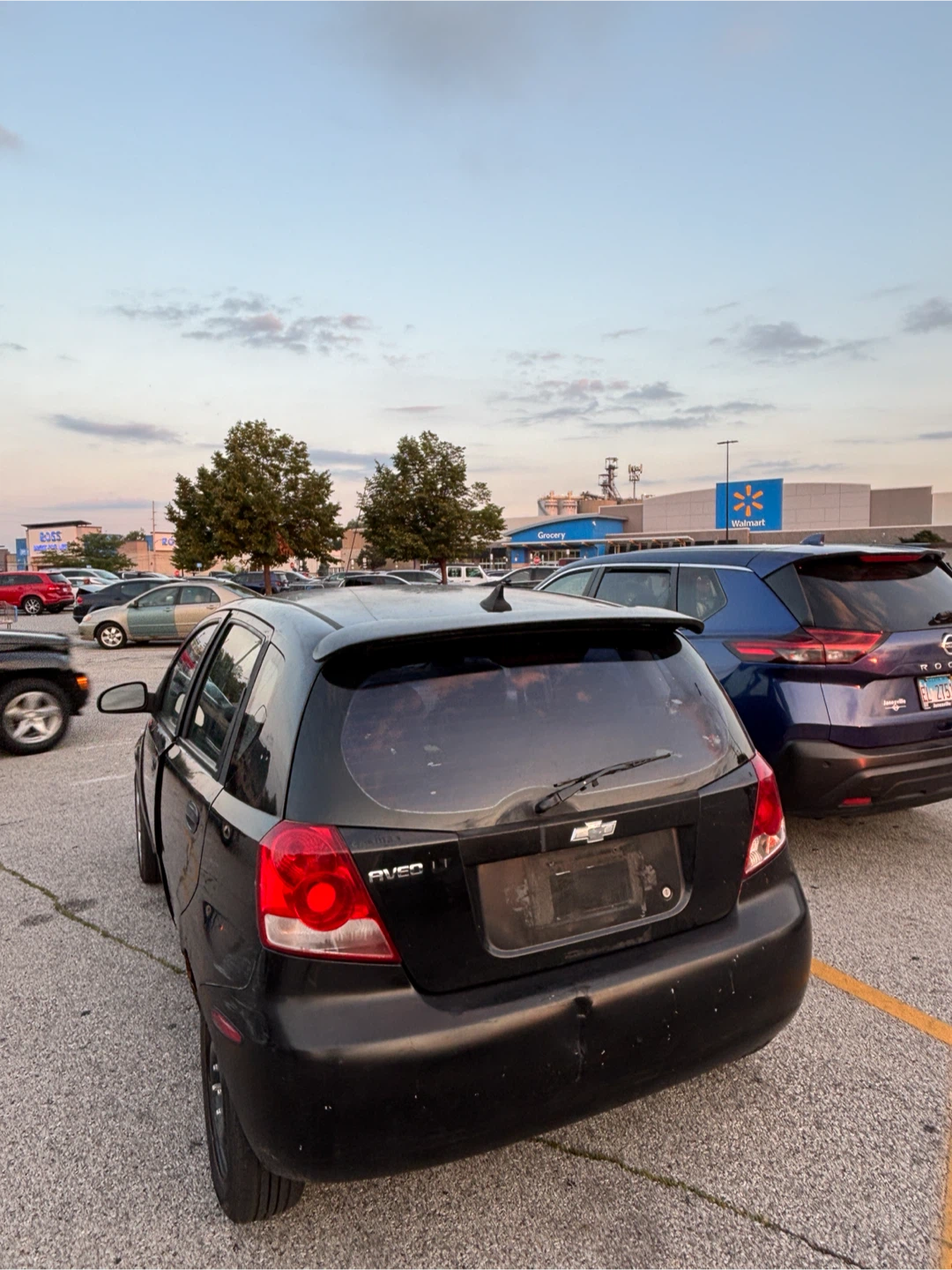 Black Chevrolet Aveo - photo 3