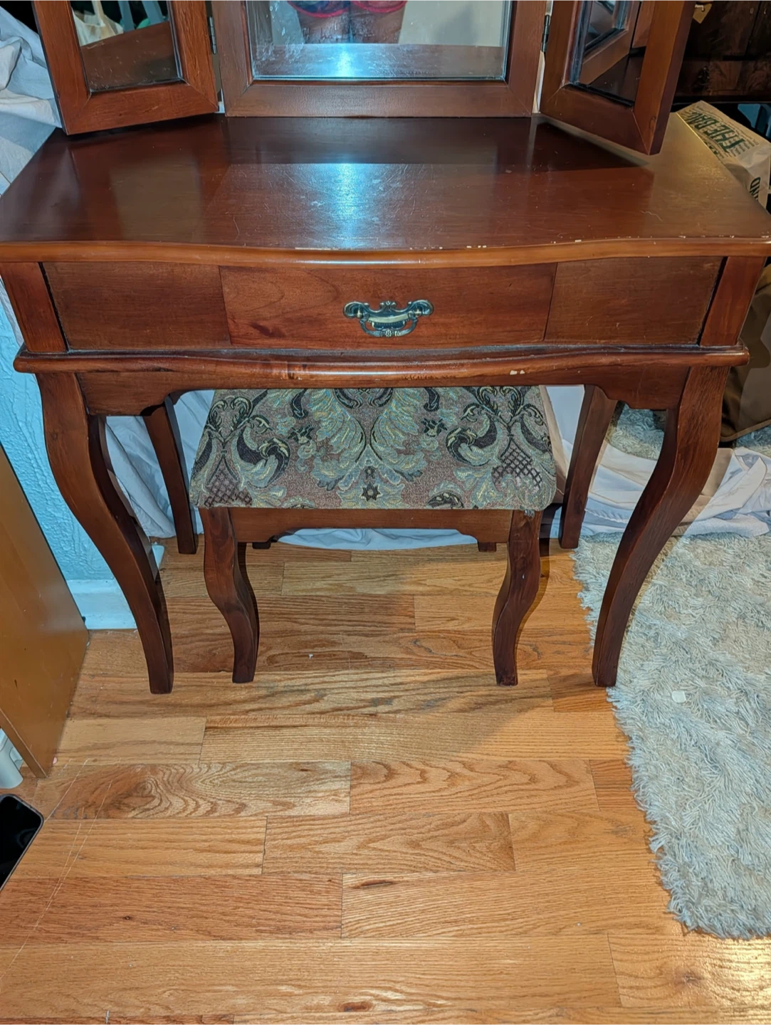 Wooden Vanity Table with Mirror and Stool - photo 3