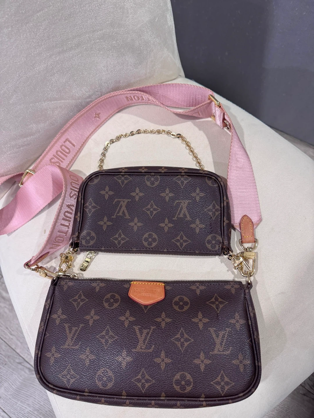 Louis Vuitton Multi Pochette Accessoires