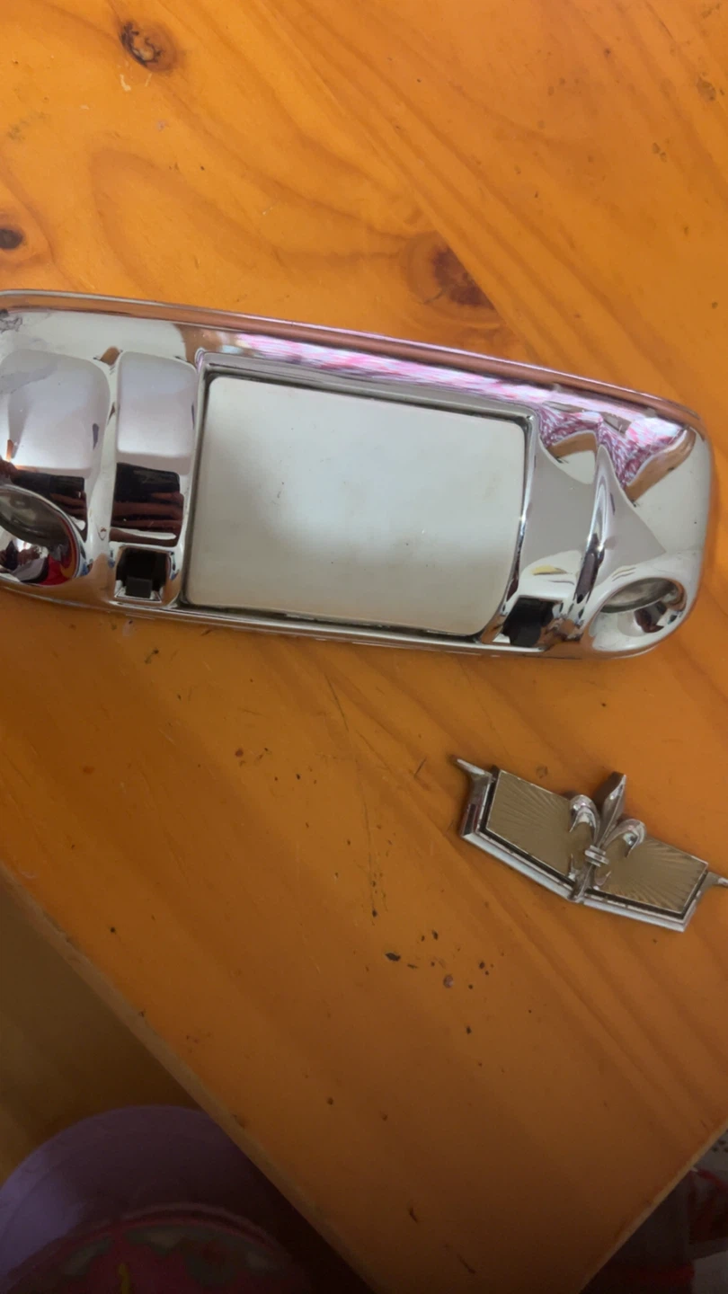 Chevy caprice interior light and Emblem