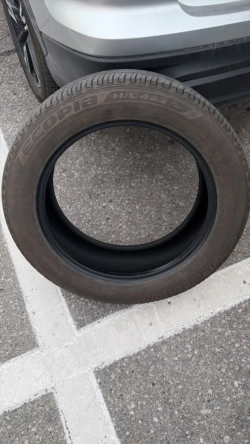 Bridgestone Ecopia H/L 422 Plus Tire