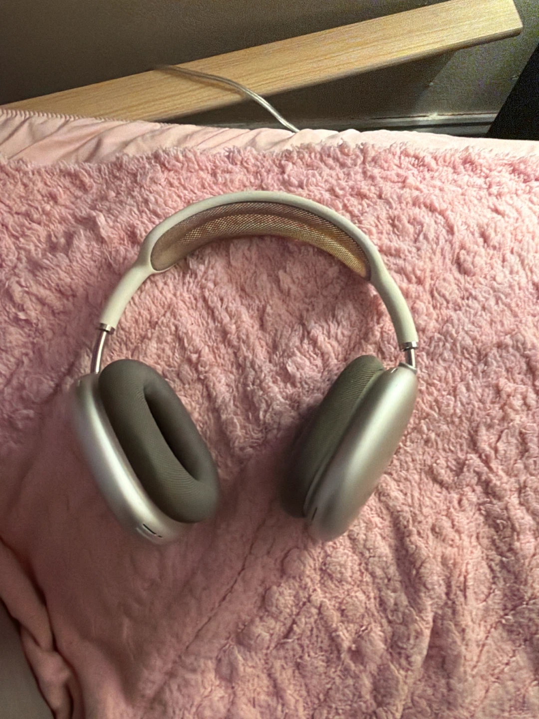 Apple AirPods Max Wireless Over-Ear Headphones
